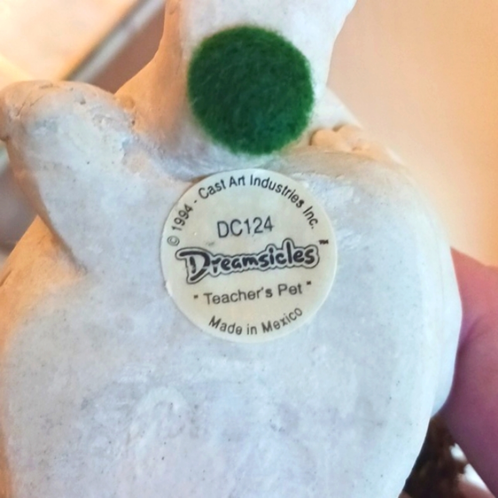 Dreamsicles figurine "teachers pet"...new..Vintage 1994, " cherub" - Picture 5 of 9